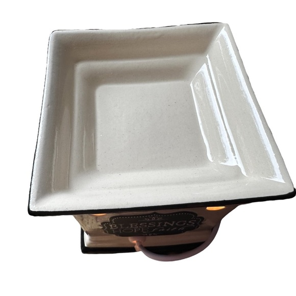 Blessings Hope Faith Plug-In Wax Melter - NWOT - Picture 3 of 8